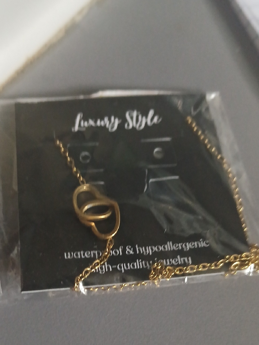 Gold Interlocking Rings Necklace